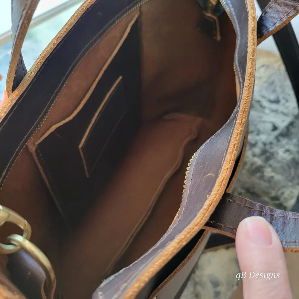 Portland Leather Medium Crossbody Tote w/Zipper, Grizzly - Picture 4 of 9